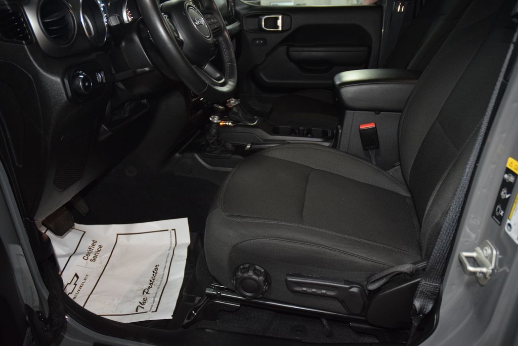 2023 Jeep Wrangler High Tide - 23071427 - 36