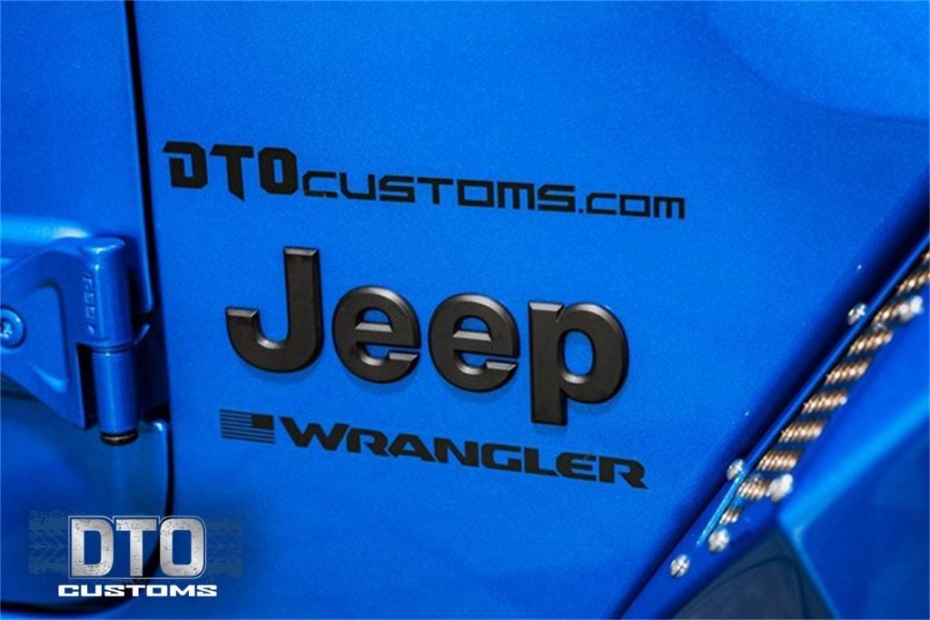 2023 Jeep Wrangler High Tide - 22493952 - 21