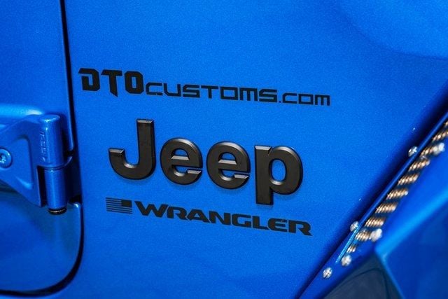 2023 Jeep Wrangler High Tide - 22493952 - 21