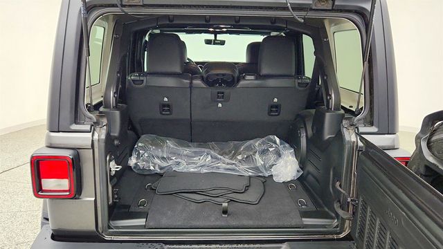 2023 Jeep Wrangler IN PROG B/S - 23039541 - 21