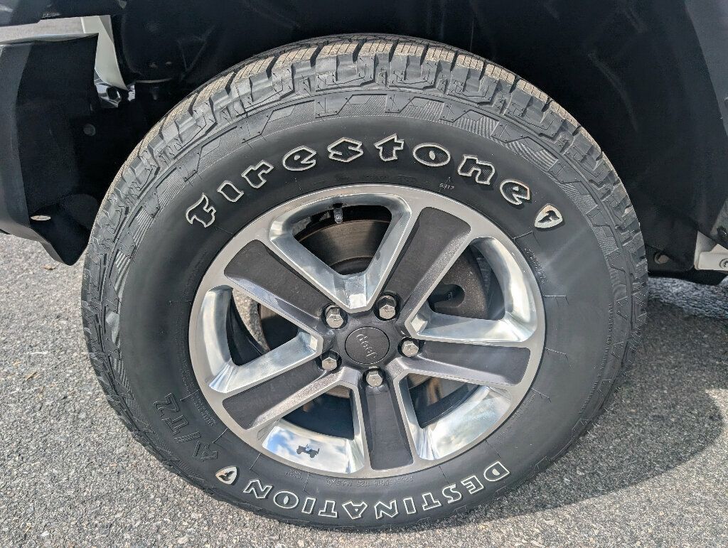 2023 Jeep Wrangler ONE OWNER w SUNRIDER SOFT TOP - 22835062 - 9