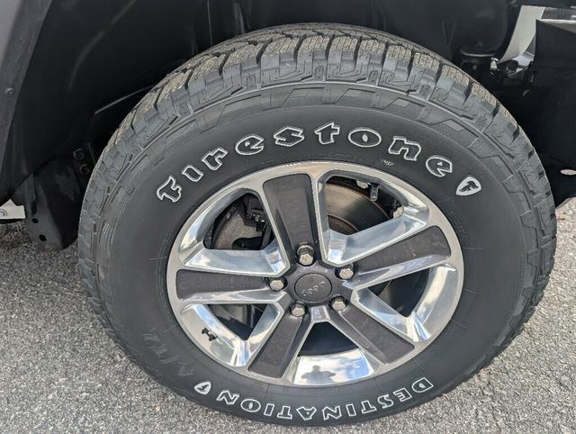 2023 Jeep Wrangler ONE OWNER w SUNRIDER SOFT TOP - 22835062 - 12