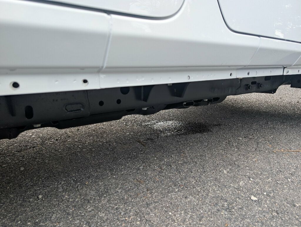 2023 Jeep Wrangler ONE OWNER w SUNRIDER SOFT TOP - 22835062 - 33