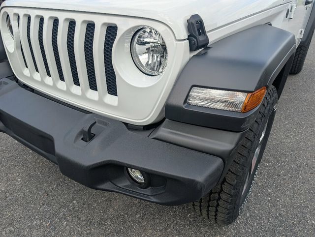 2023 Jeep Wrangler ONE OWNER w SUNRIDER SOFT TOP - 22835062 - 39