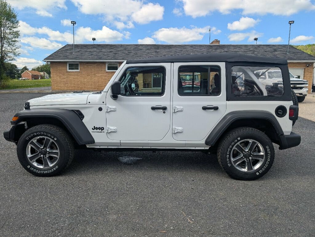 2023 Jeep Wrangler ONE OWNER w SUNRIDER SOFT TOP - 22835062 - 5