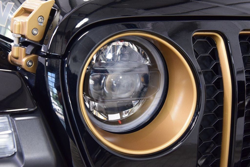 2023 Jeep Wrangler Rubicon 392 - 22902452 - 10