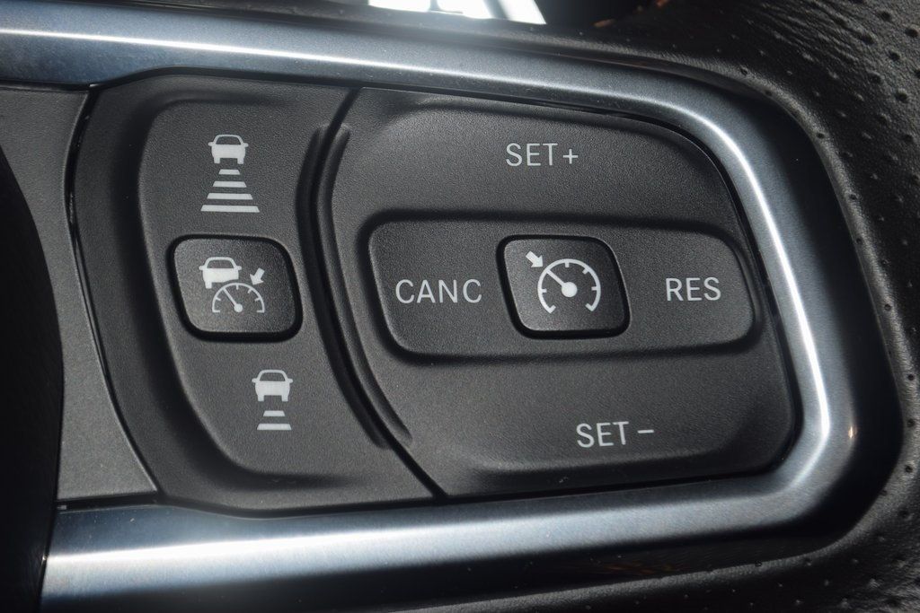 2023 Jeep Wrangler Rubicon 392 - 22902452 - 43