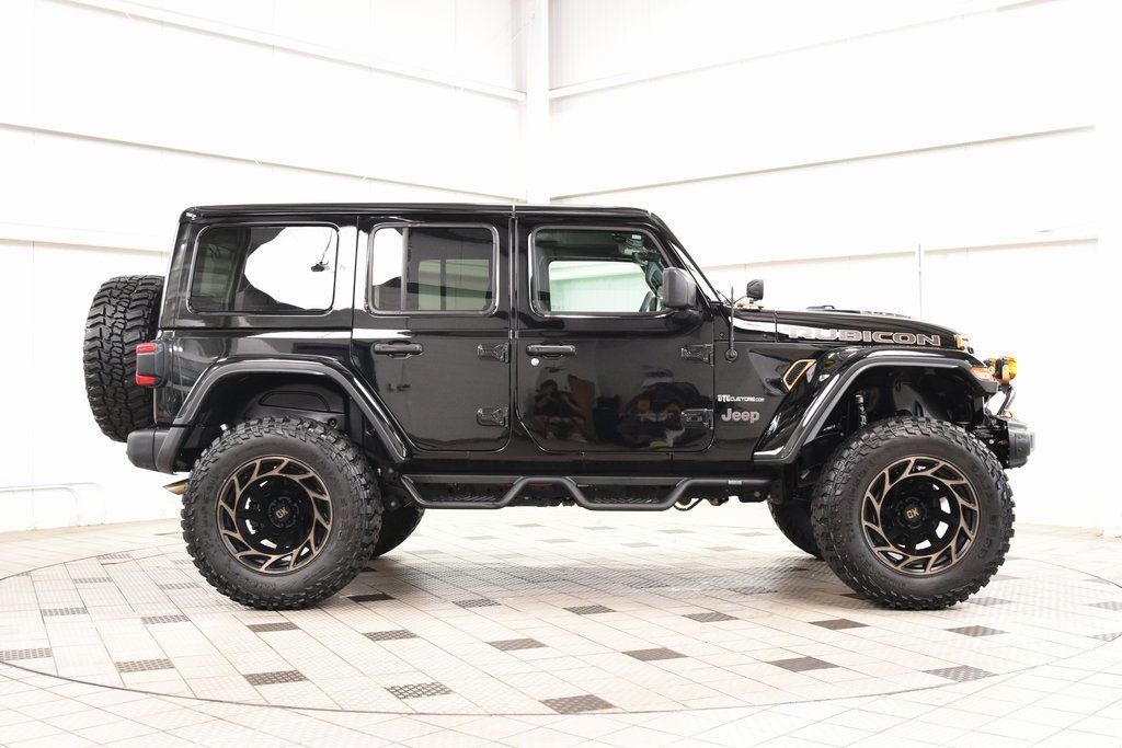 2023 Jeep Wrangler Rubicon 392 - 22902452 - 7
