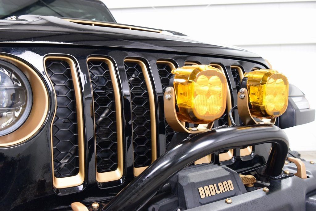 2023 Jeep Wrangler Rubicon 392 - 22902452 - 8