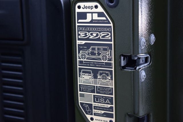 2023 Jeep Wrangler Rubicon 392 - 23014322 - 23