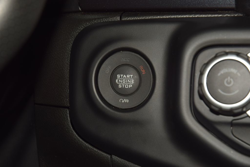 2023 Jeep Wrangler Rubicon 392 - 23014322 - 36