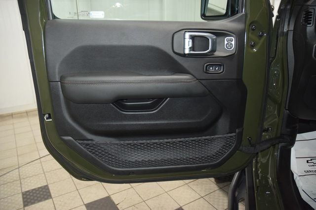 2023 Jeep Wrangler Rubicon 392 - 23014322 - 46
