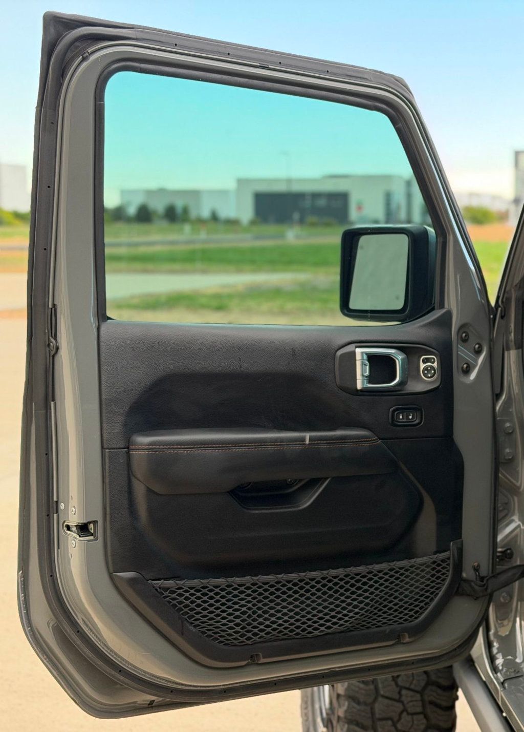 2023 Jeep Wrangler Rubicon 392 4 Door 4x4 - 23051996 - 21