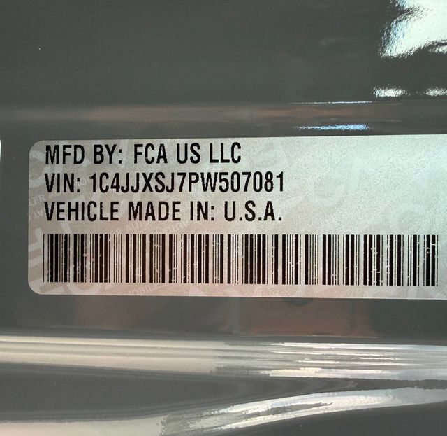 2023 Jeep Wrangler Rubicon 392 4 Door 4x4 - 23051996 - 41