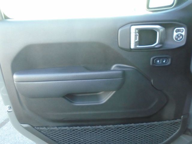 2023 Jeep Wrangler Rubicon 4 Door 4x4 - 22940164 - 9