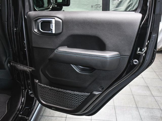 2023 Jeep Wrangler Rubicon 4xe - 23016678 - 10