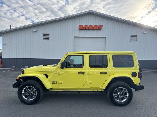 2023 Jeep Wrangler 4-Door Sahara photo 4