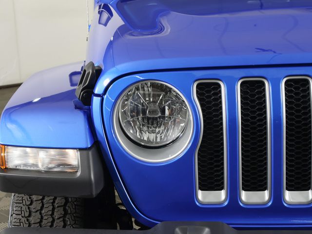2023 Jeep Wrangler Sahara - 23083481 - 10