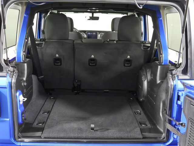 2023 Jeep Wrangler Sahara - 23083481 - 16