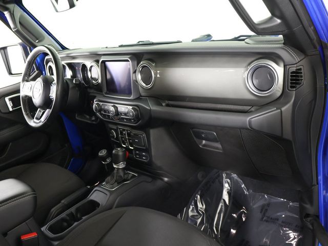 2023 Jeep Wrangler Sahara - 23083481 - 24