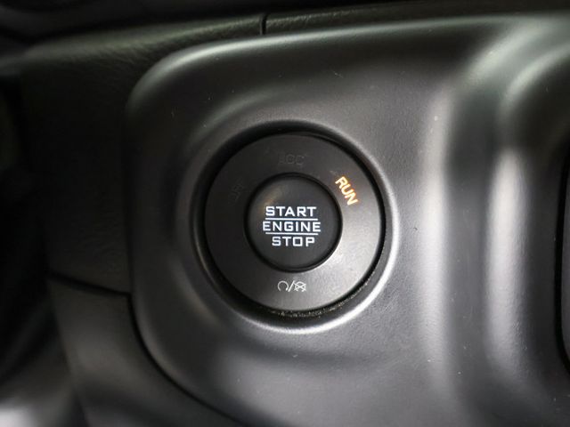 2023 Jeep Wrangler Sahara - 23083481 - 33