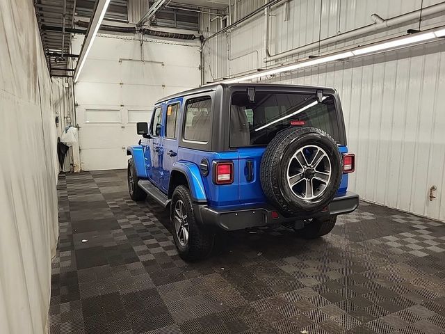 2023 Jeep Wrangler Sahara - 23083481 - 3