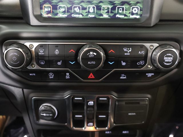 2023 Jeep Wrangler Sahara - 23083481 - 43
