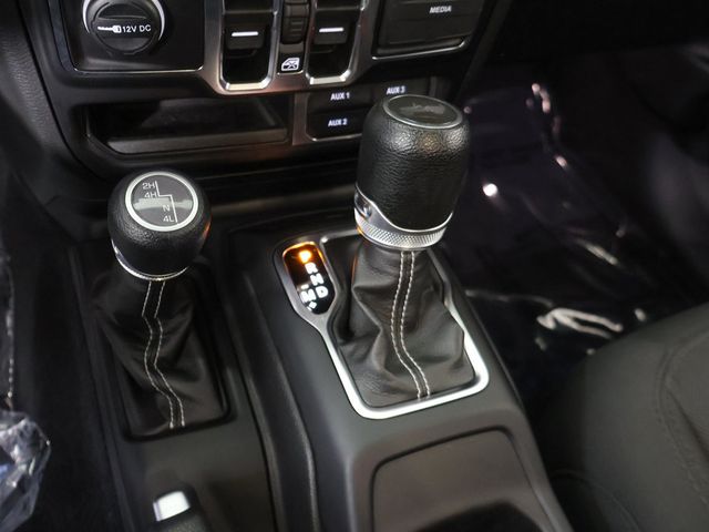 2023 Jeep Wrangler Sahara - 23083481 - 45