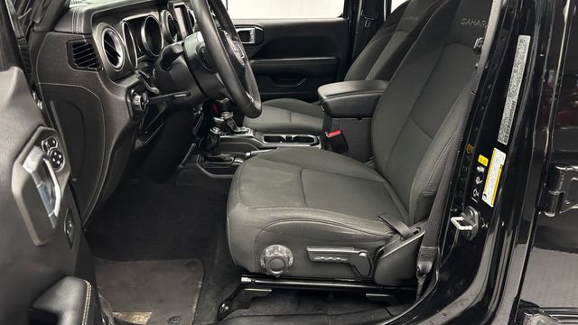 2023 Jeep Wrangler Sahara 4 Door 4x4 - 23029532 - 7