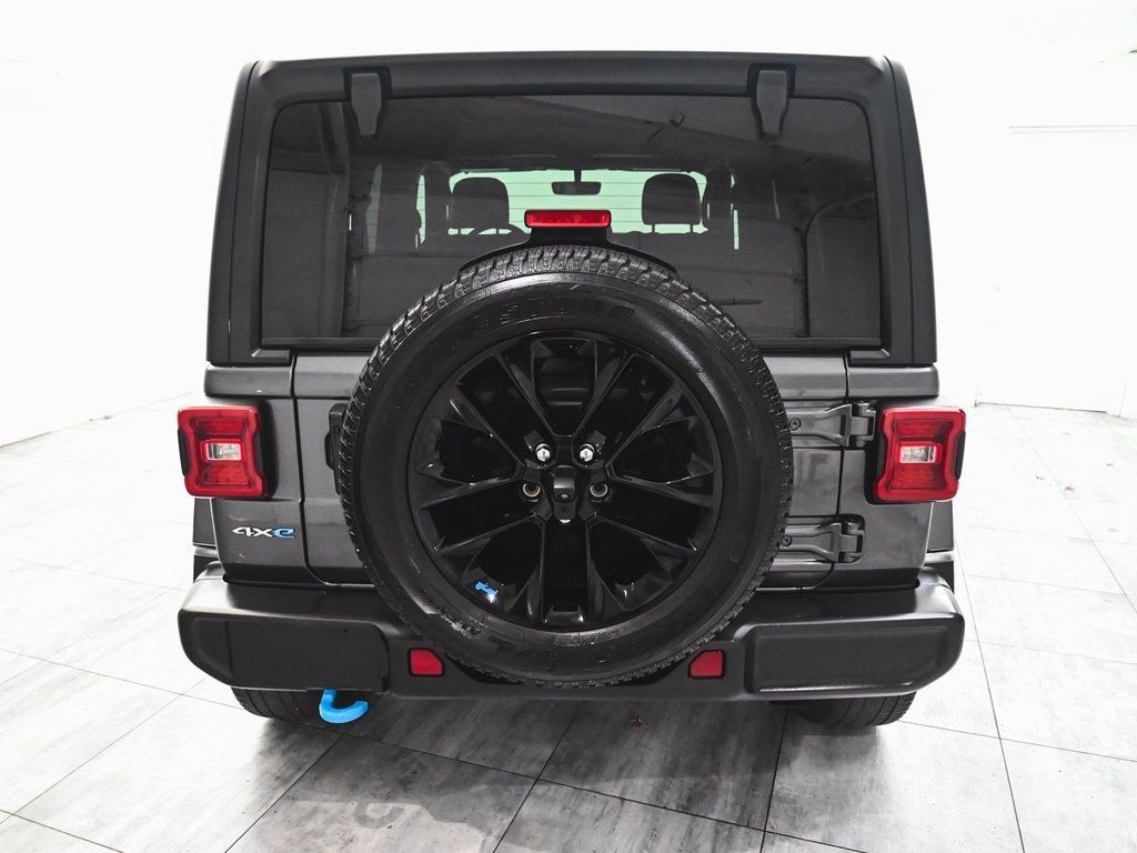 2023 Jeep Wrangler Sahara 4xe photo 4