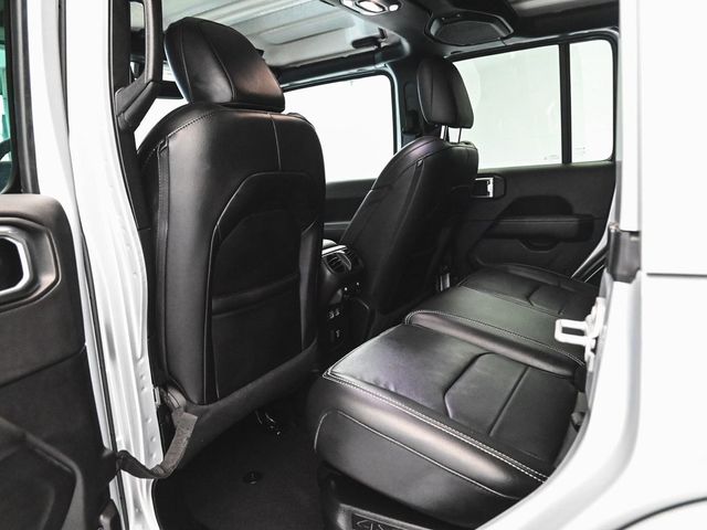 2023 Jeep Wrangler Sahara 4xe - 22965421 - 26