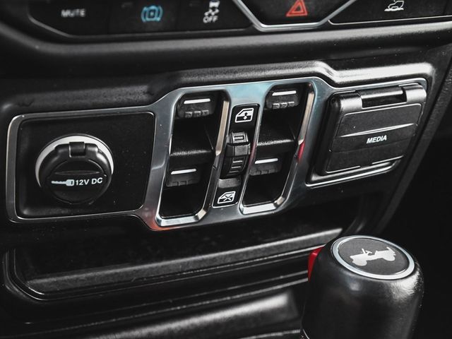 2023 Jeep Wrangler Sahara 4xe - 22980204 - 22