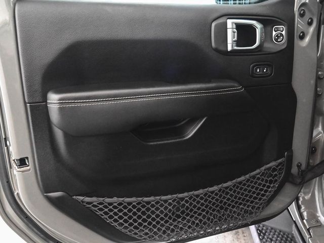 2023 Jeep Wrangler Sahara 4xe - 22980204 - 7