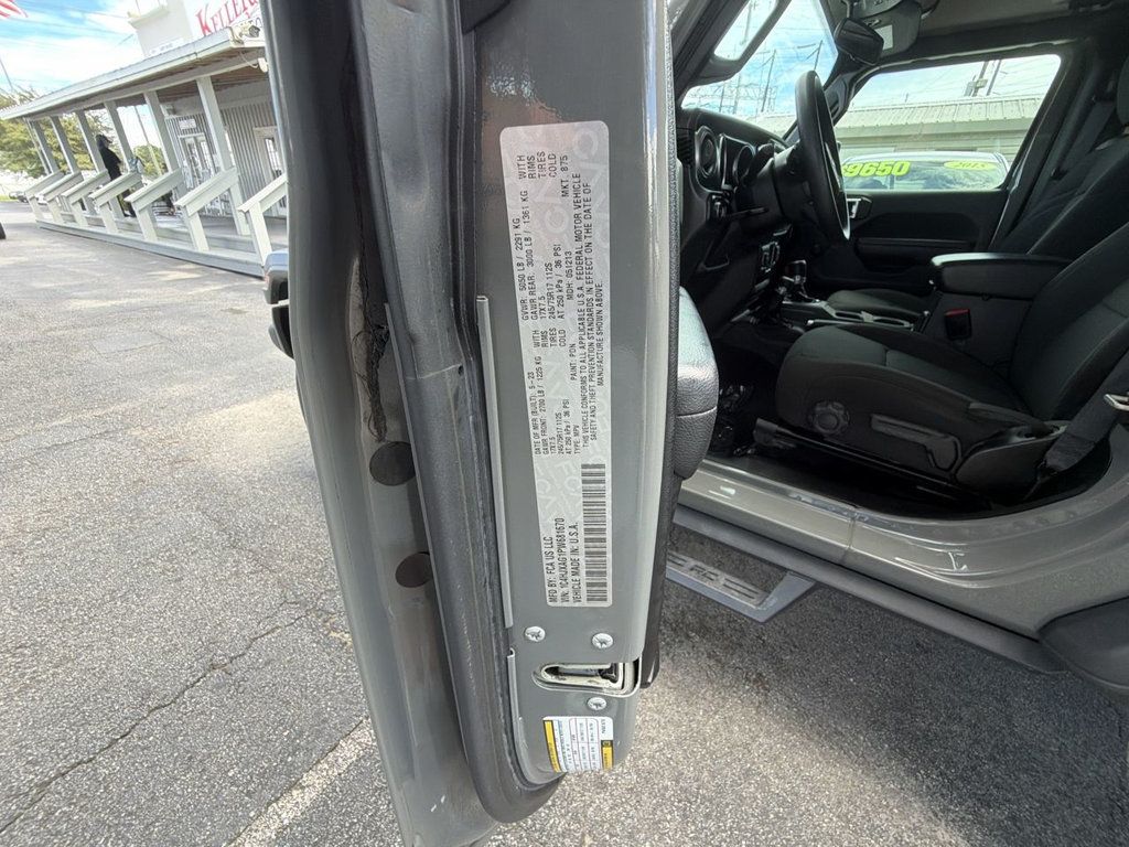 Jeep Wrangler SPORT photo 23