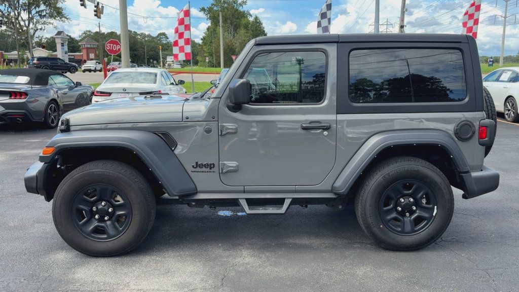 Jeep Wrangler SPORT photo 5