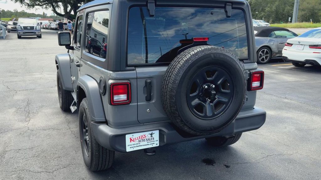 Jeep Wrangler SPORT photo 7