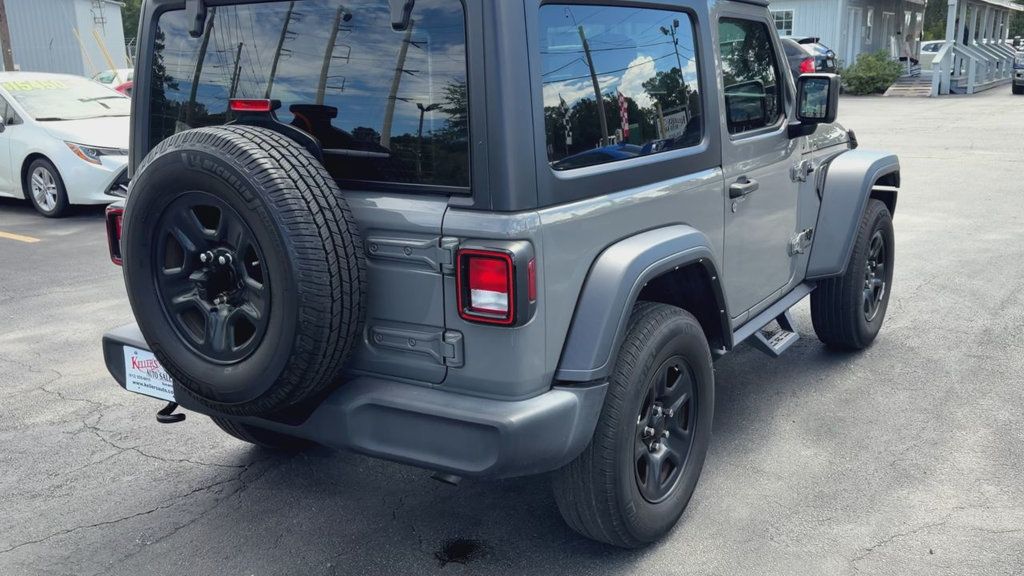 Jeep Wrangler SPORT photo 8