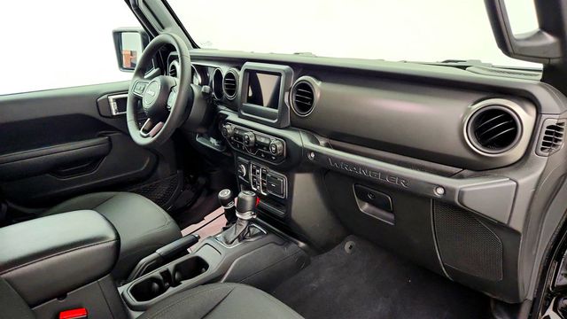 2023 Jeep Wrangler Sport S 4 Door 4x4 w/ EcoDiesel V6 & Hardtop - 23081830 - 24