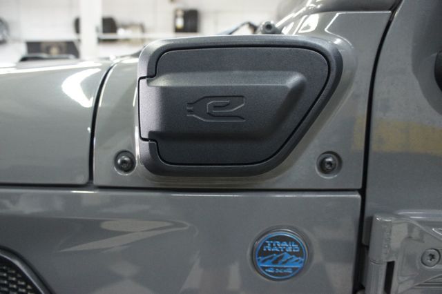 2023 Jeep Wrangler 4xe 1-Owner, 4XE, Willys, Running Boards, Roof Racks! - 23057021 - 23
