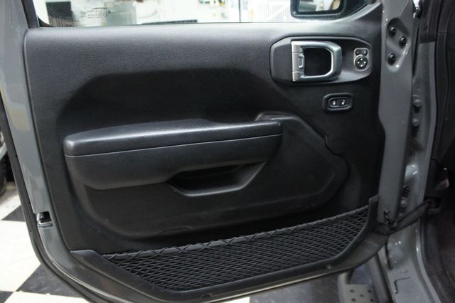 2023 Jeep Wrangler 4xe 1-Owner, 4XE, Willys, Running Boards, Roof Racks! - 23057021 - 29
