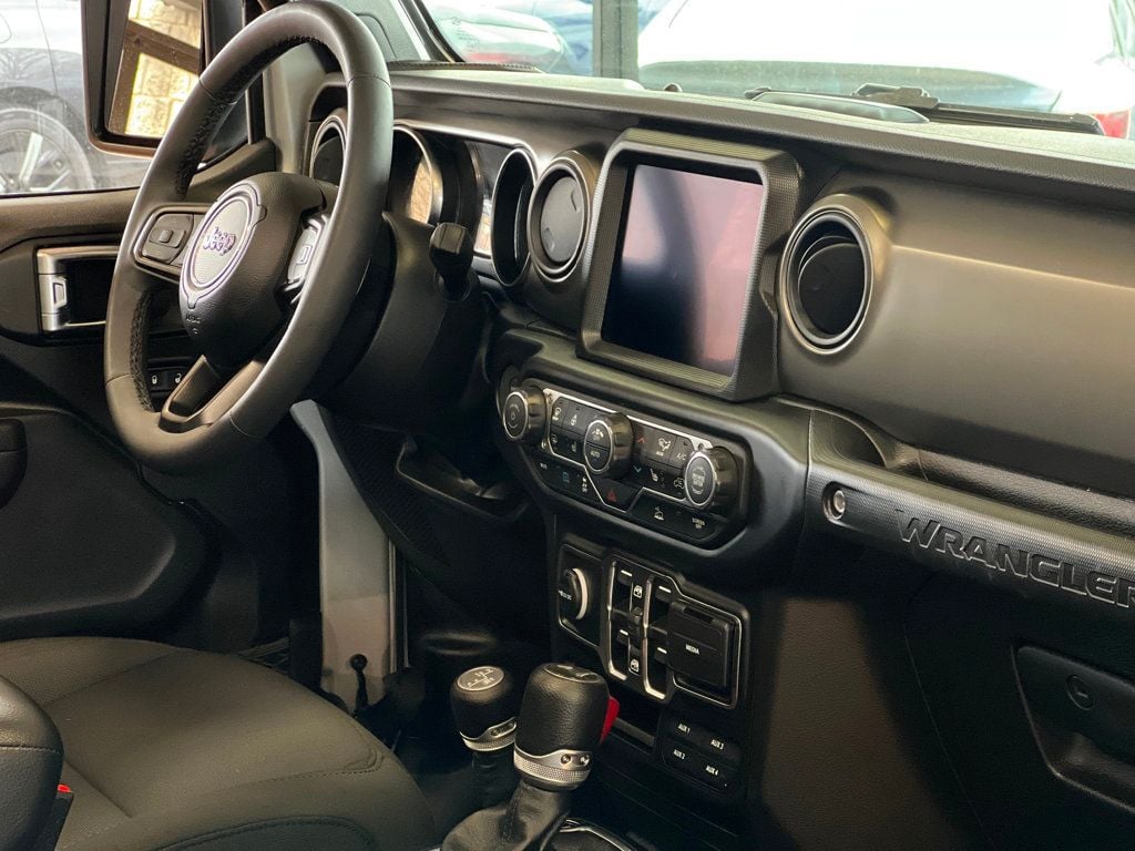 2023 Jeep Wrangler 4xe 4x4 - 22713405 - 23