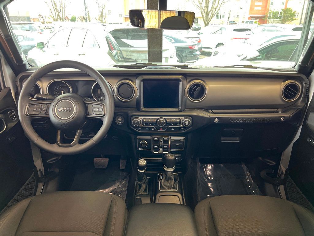 2023 Jeep Wrangler 4xe 4x4 - 22713405 - 36