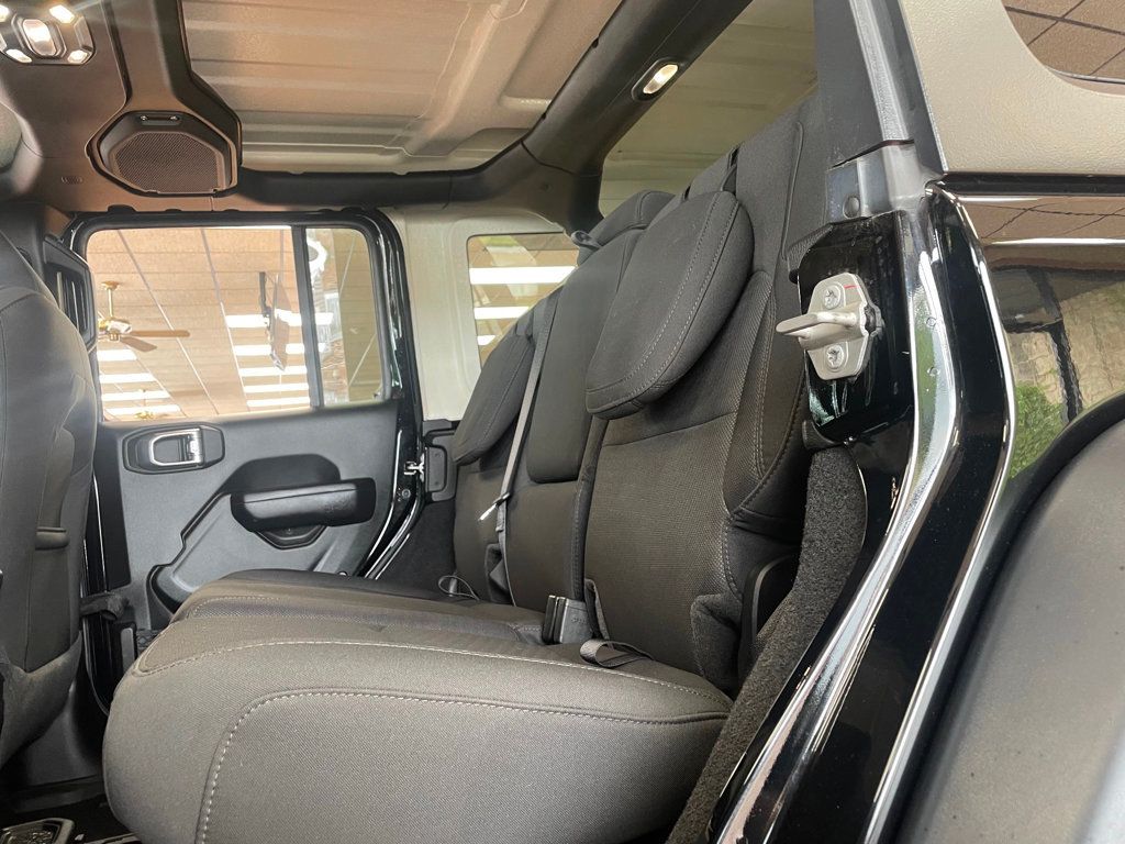 2023 Jeep Wrangler 4xe 4x4 - 23063252 - 16