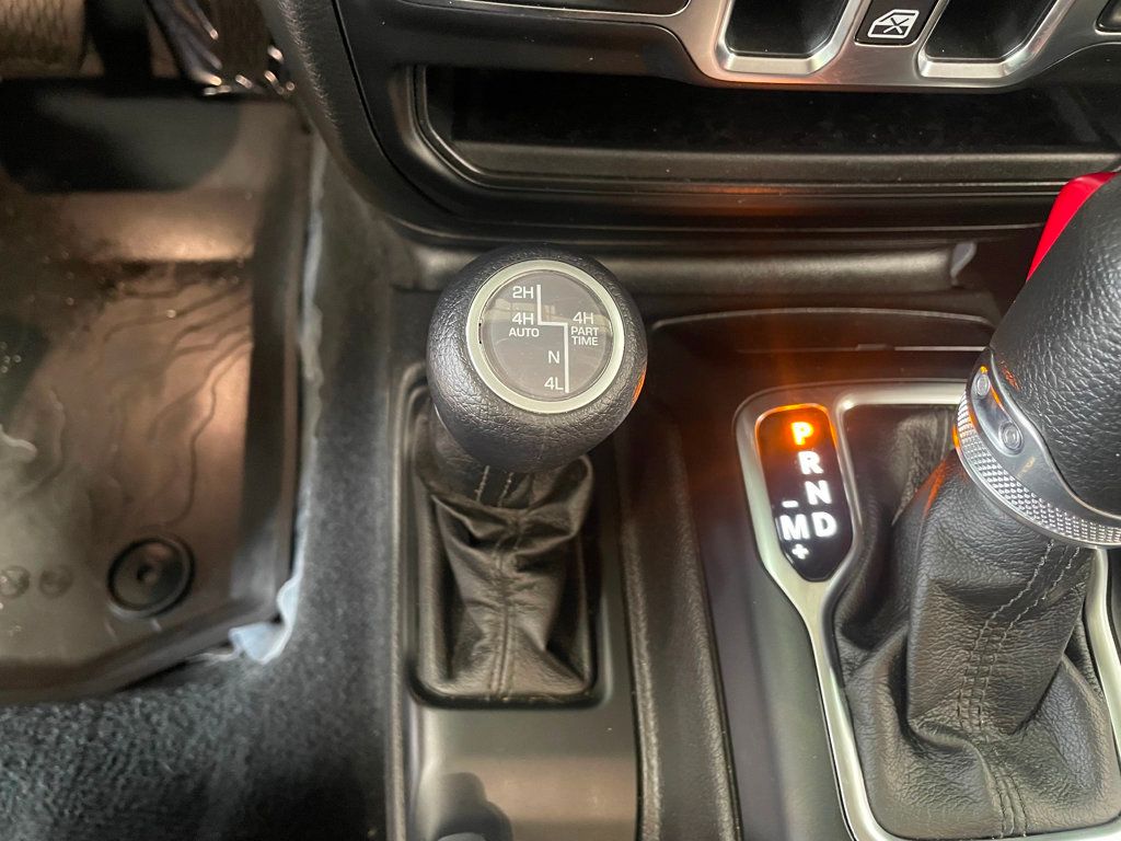 2023 Jeep Wrangler 4xe 4x4 - 23063252 - 37