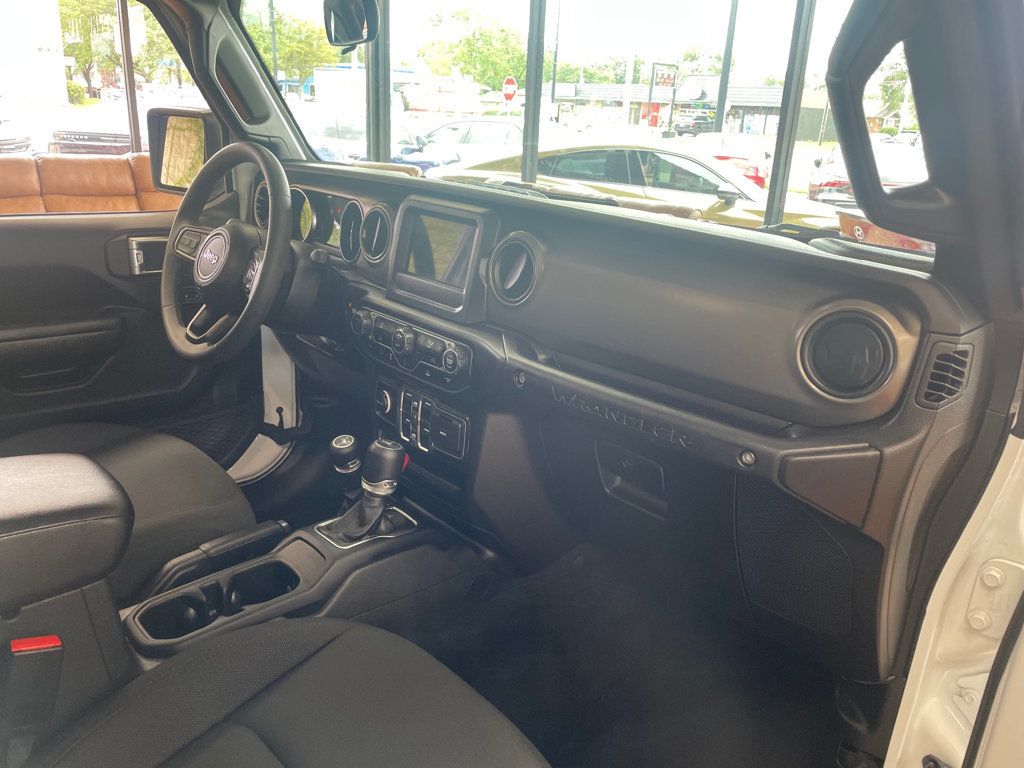 2023 Jeep Wrangler 4xe 4x4 - 23068415 - 25