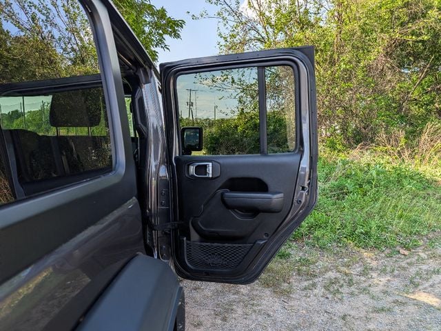 2023 Jeep Wrangler 4xe 4x4 - 23020044 - 12