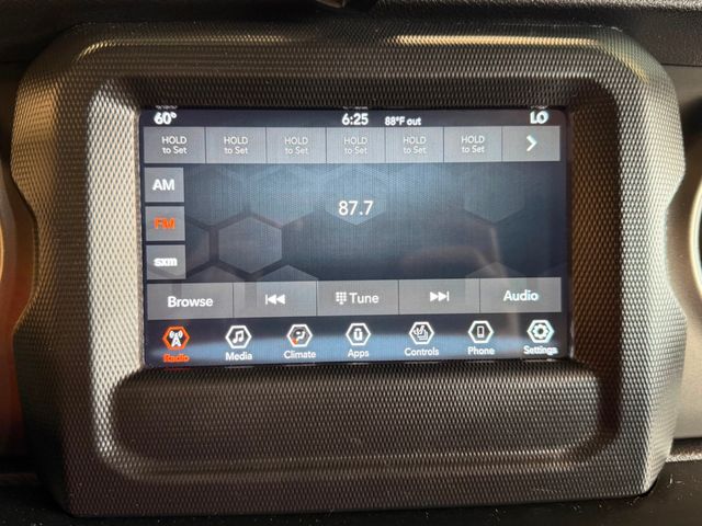 2023 Jeep Wrangler 4xe 4x4 - 23061877 - 26
