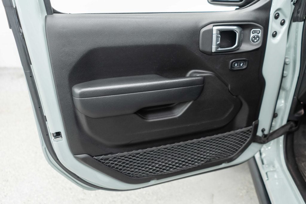2023 Jeep Wrangler 4xe 4x4 - 23003745 - 13