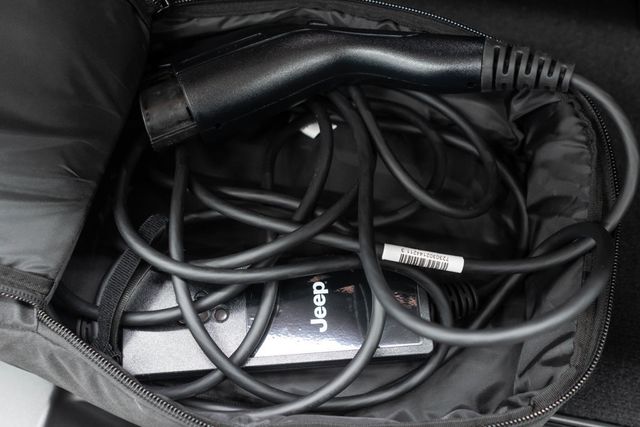 2023 Jeep Wrangler 4xe 4x4 - 23003745 - 38