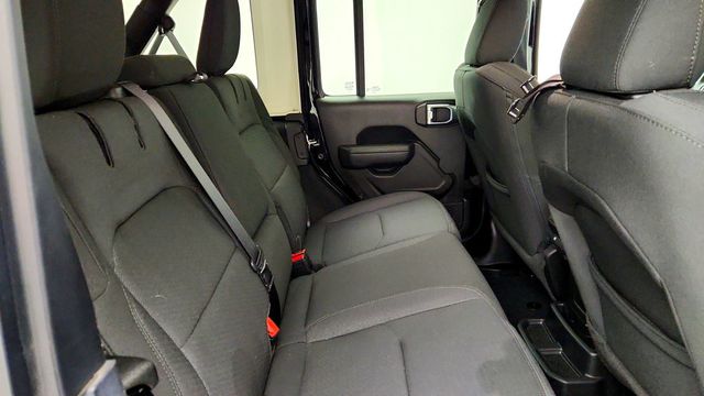 2023 Jeep Wrangler 4xe 4x4 w/ Cold Weather Group, Convenience & Black 3-Piece Hardtop - 23098961 - 21